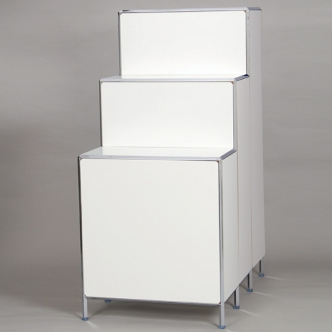 ディスプレイヒナダン