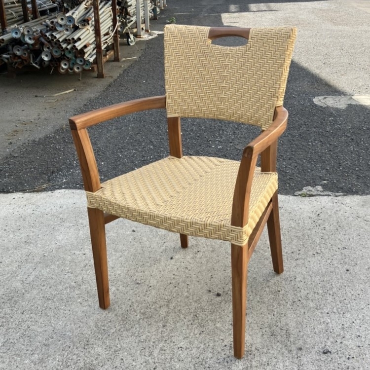 ガーデンチェア（カーメン）