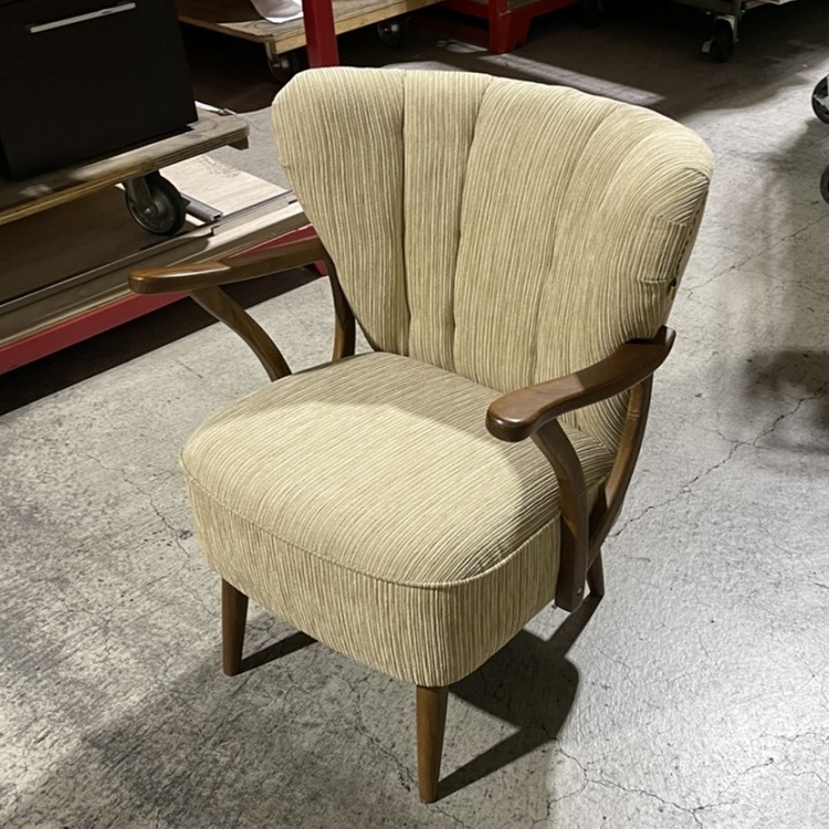 ソファ（アニカ）