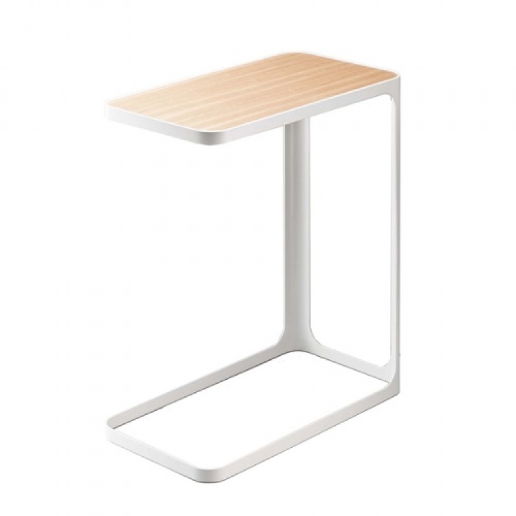 サイドテーブル