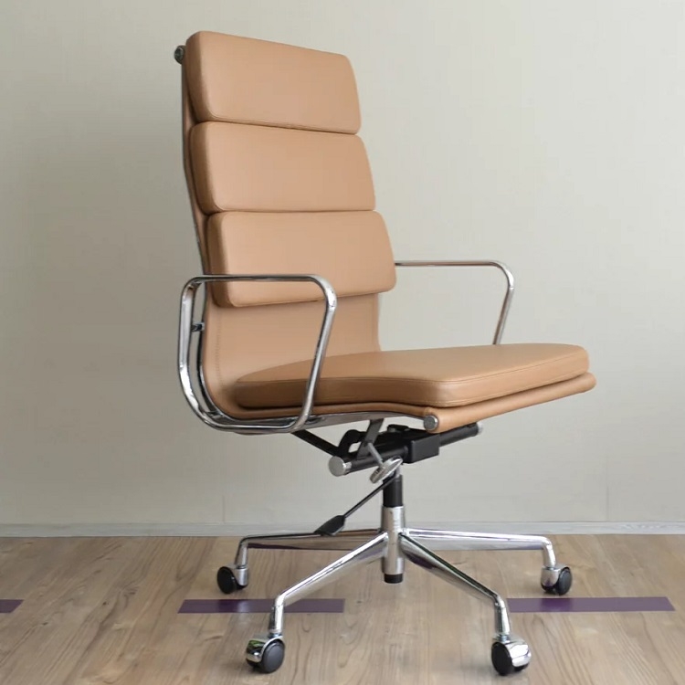 アルミナムチェア・ハイバック（ソフトパット）モカベージュ