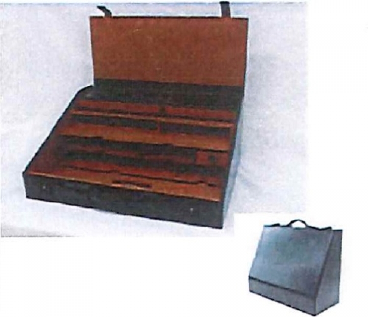 アタッシュケース