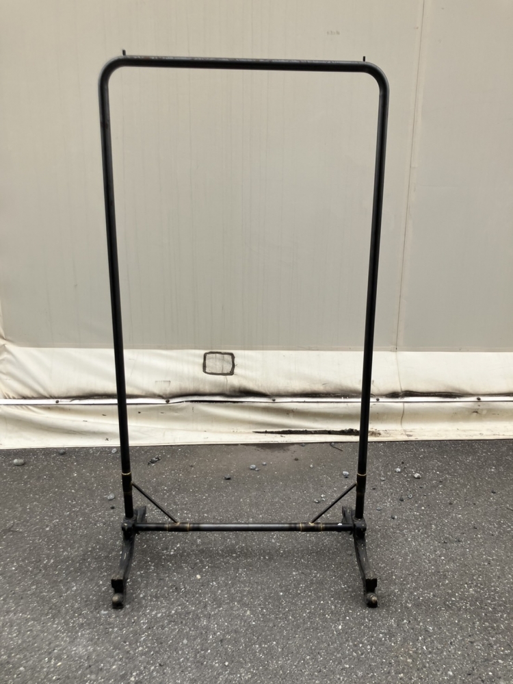 ハンガーラック