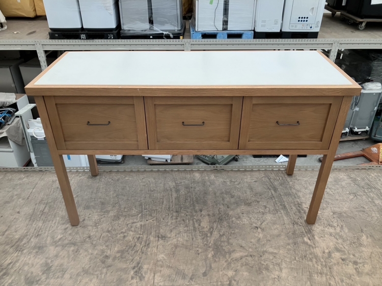 コンソールテーブル