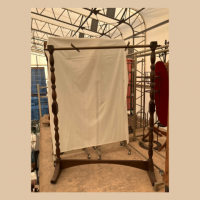 ハンガーラック