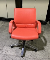 マネージメントチェア(肘付)