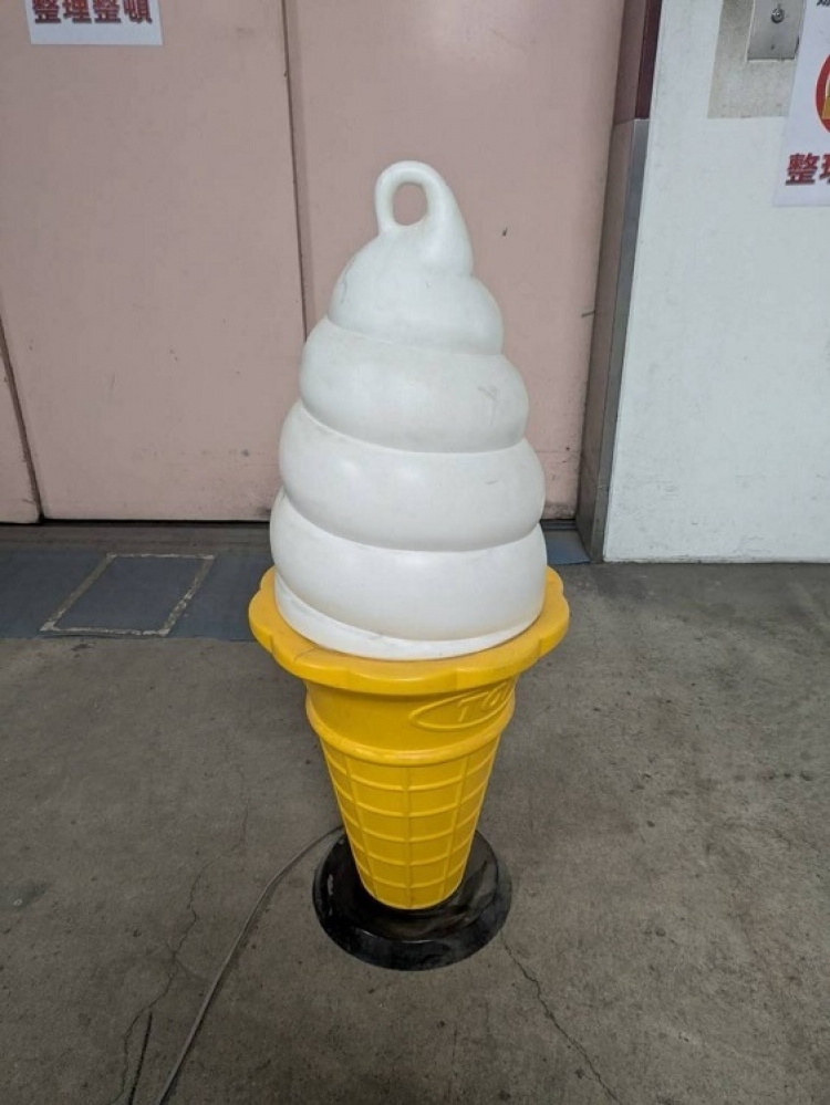 ソフトクリーム看板