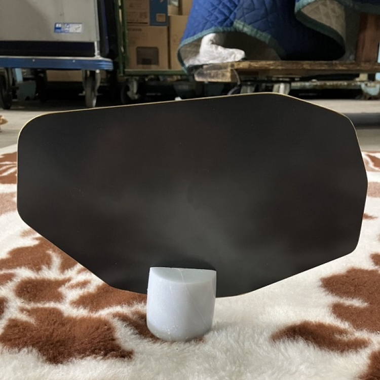 オブジェ（IRON MARBLE SCULUPTURE）