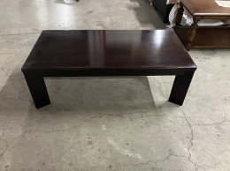 センターテーブル