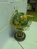 地球儀（イルミネーションブルー）